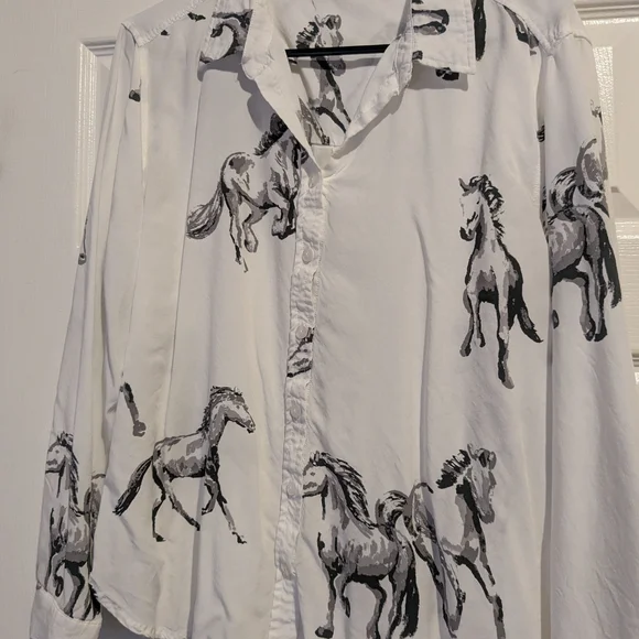 Jane and Delancey Black and White Horse Print Button Down Shirt - Picture 3 of 9